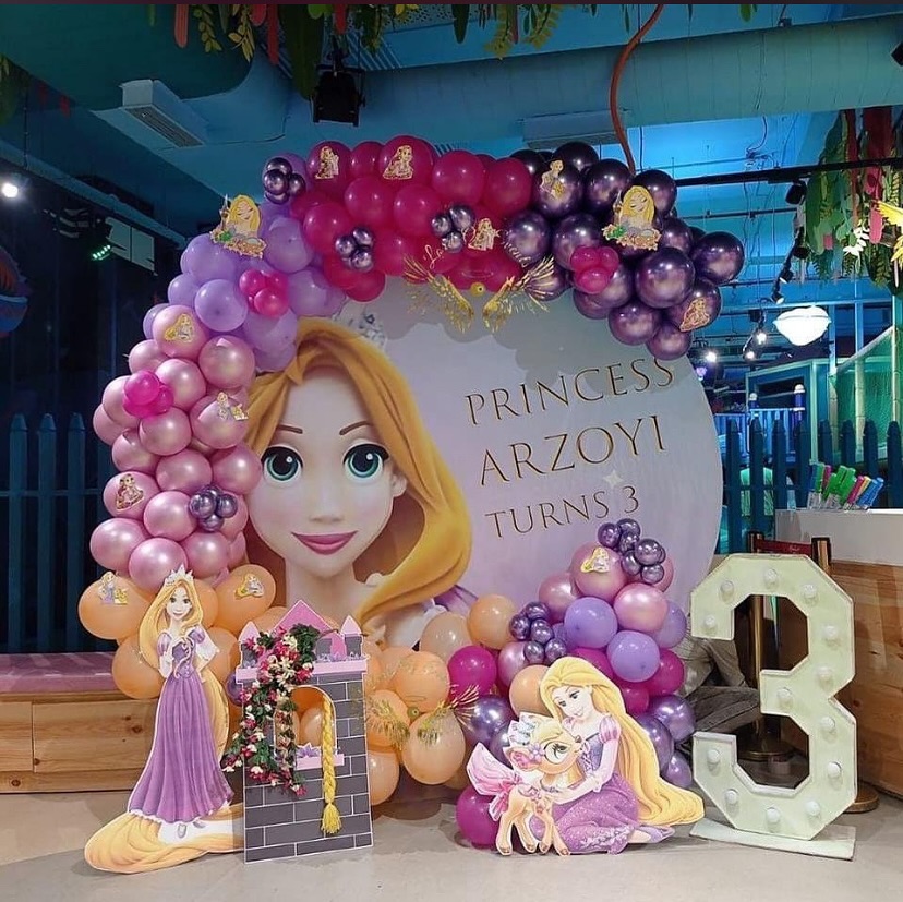 Princess Arzoyi Rapunzel 3rd Birthday Round Arch