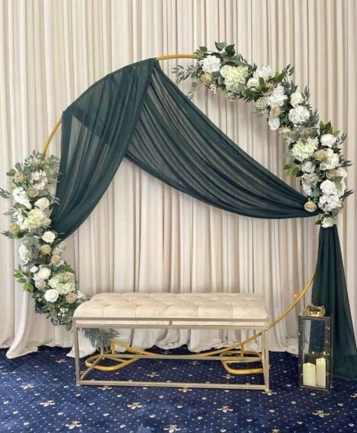 Emerald Drape White Rose Ring Engagement Decor