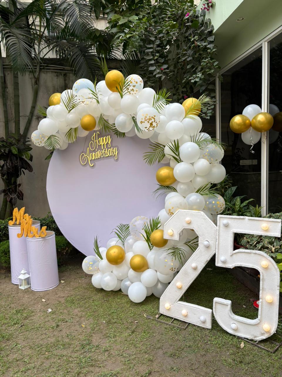 Outdoor White & Gold 25th with Mr & Mrs