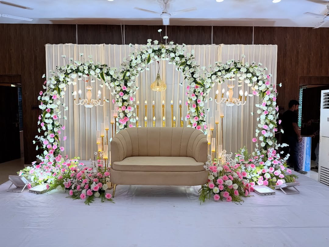Double Arch Chandelier Engagement Stage
