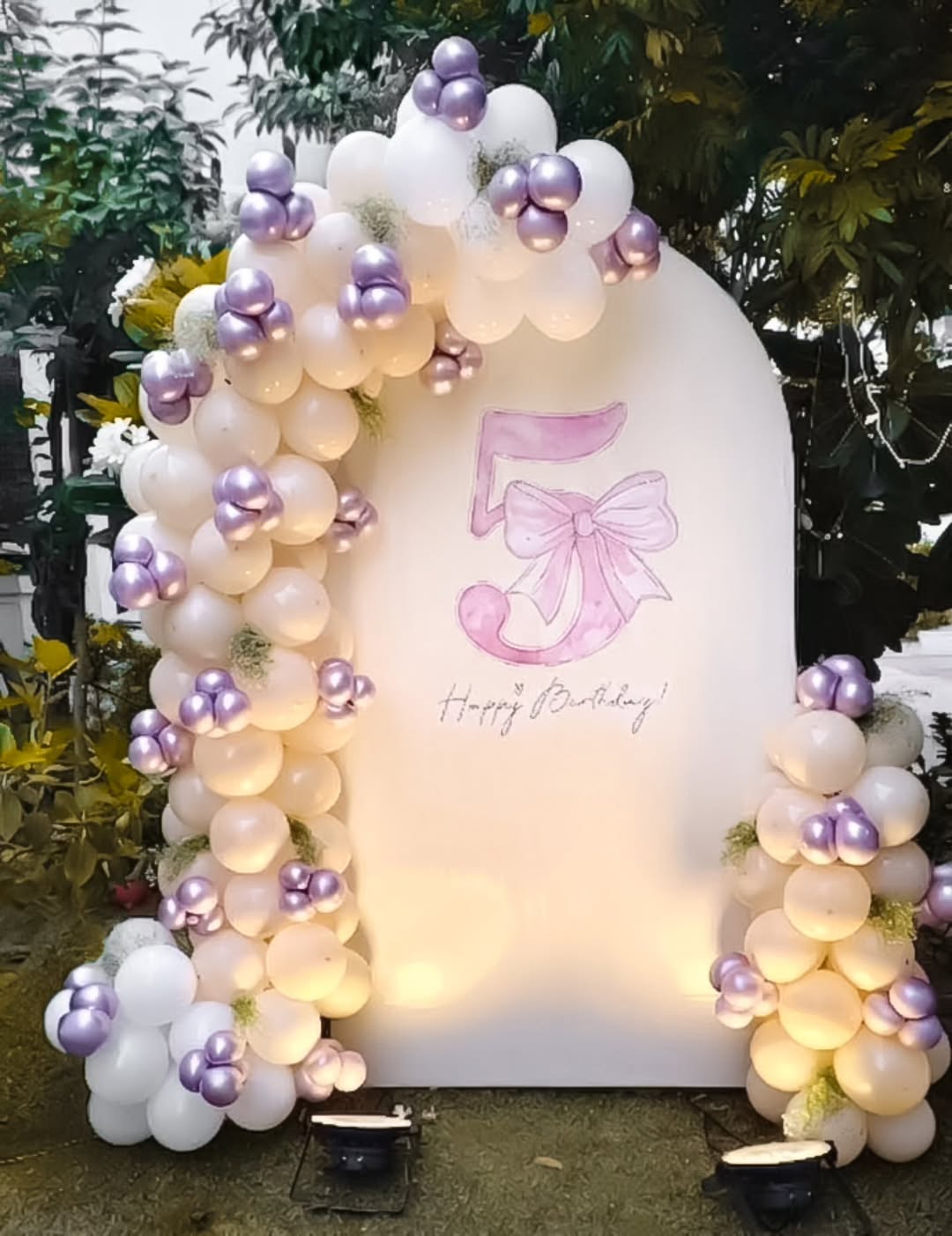 Lilac Chrome Bow 5th Birthday Chiara Arch