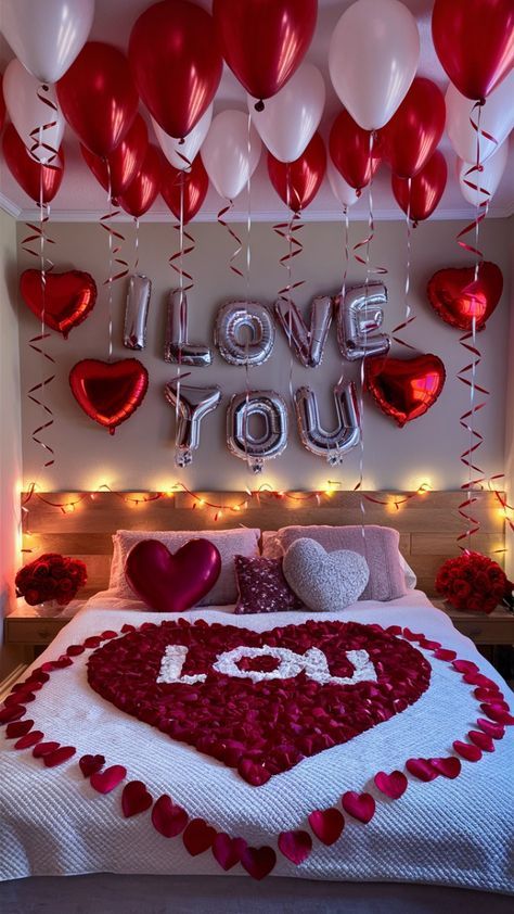 Premium 'I Love You' Heart Petal Room Decor
