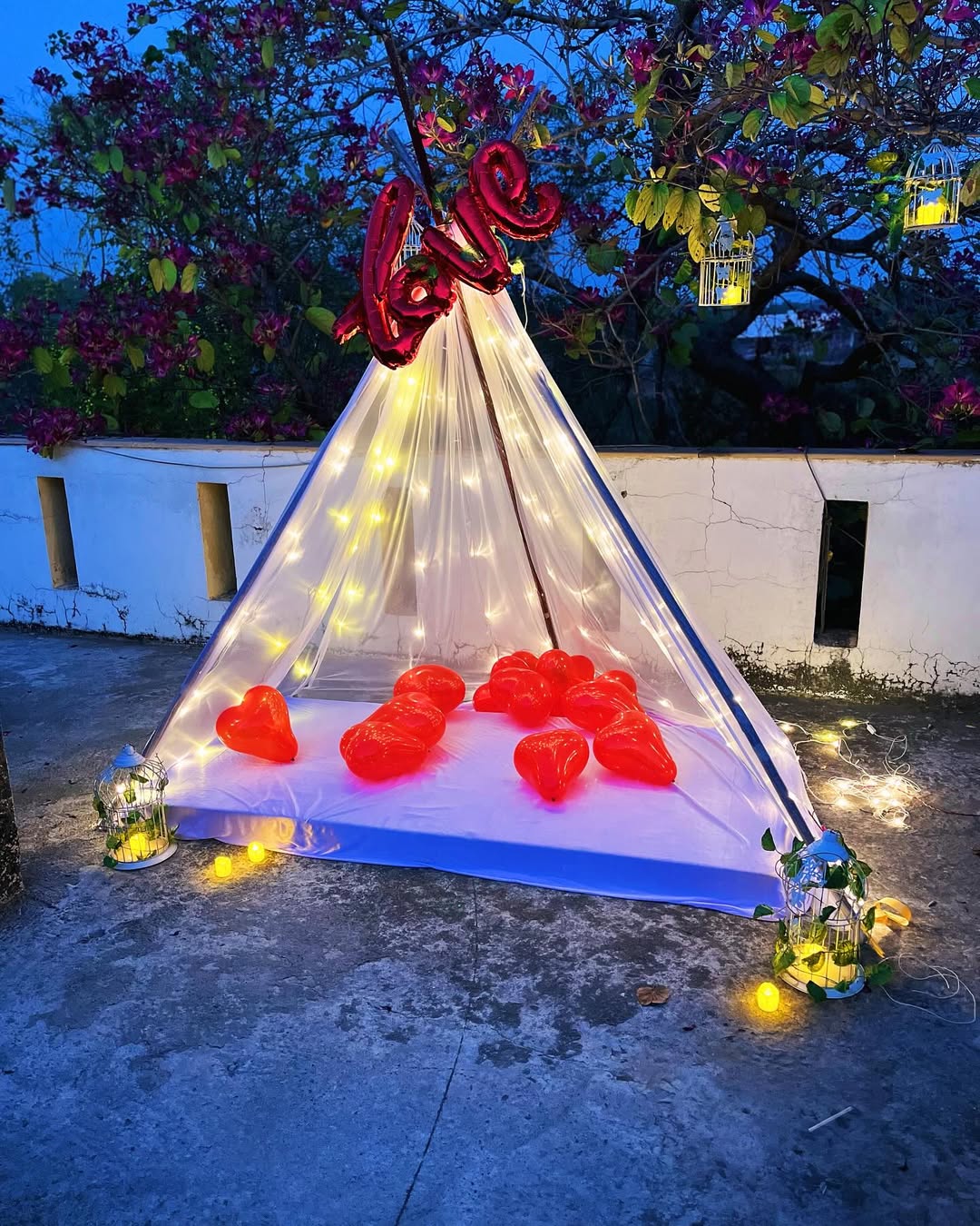 Rooftop Love Tent Romantic Setup