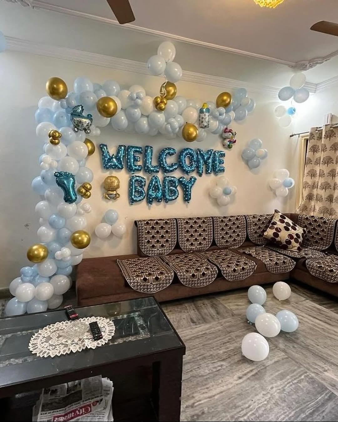 Blue & Gold 'Welcome Baby' Foil Balloon Wall
