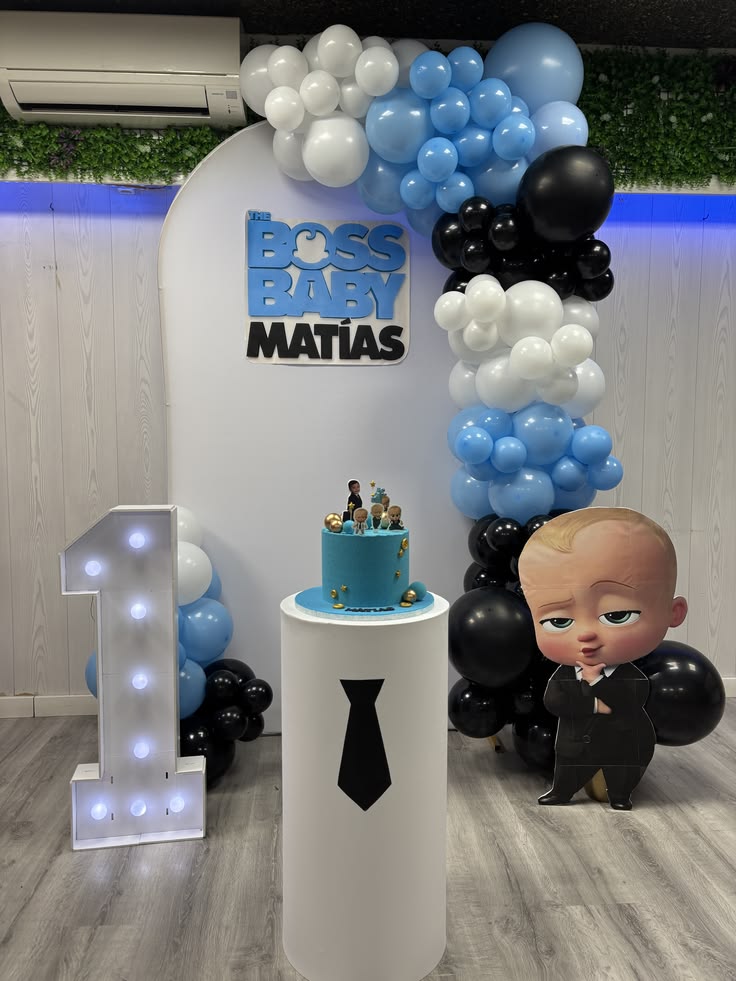 Matias Boss Baby Blue & White Chiara Arch