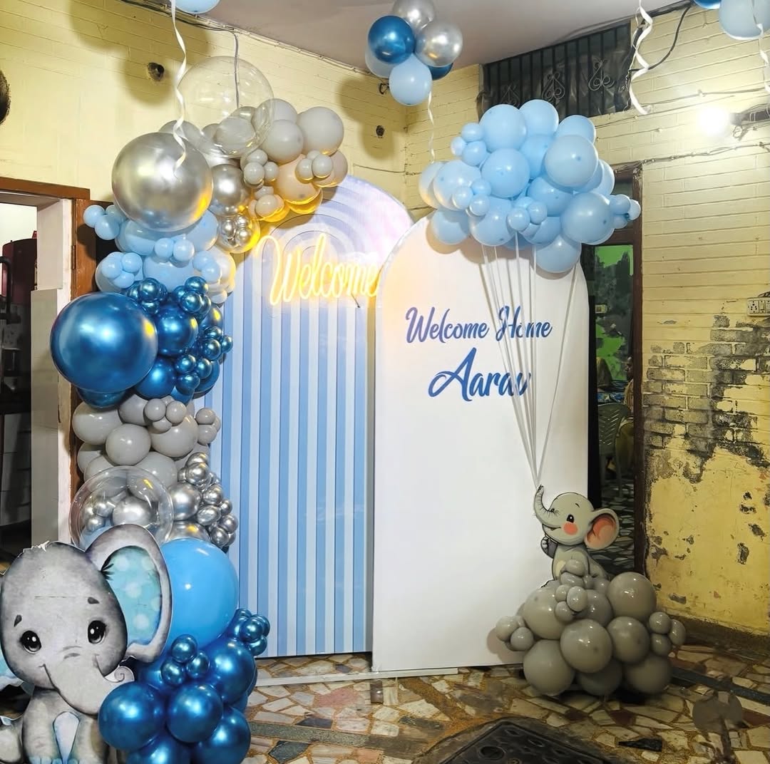 'Welcome Home Aarav' Twin Blue Arch with Elephants
