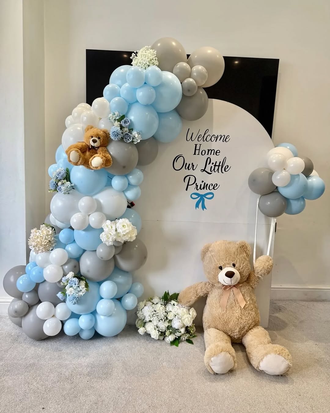'Welcome Home Our Little Prince' Pastel Arch with Teddy