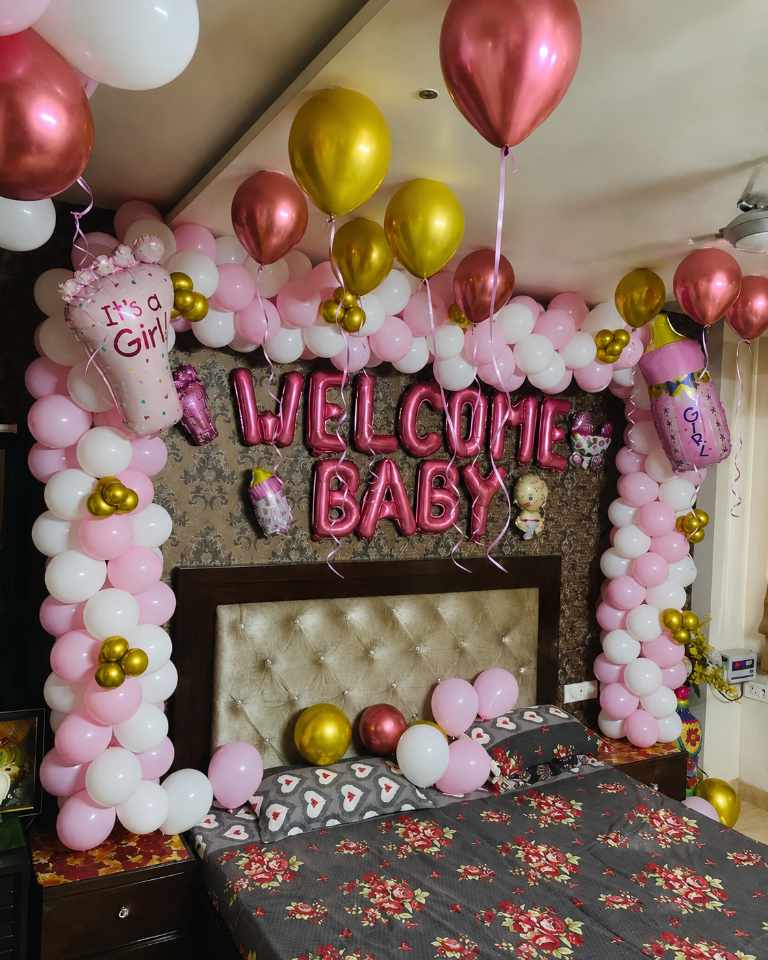 Pink & Gold 'Welcome Baby' Bed Arch