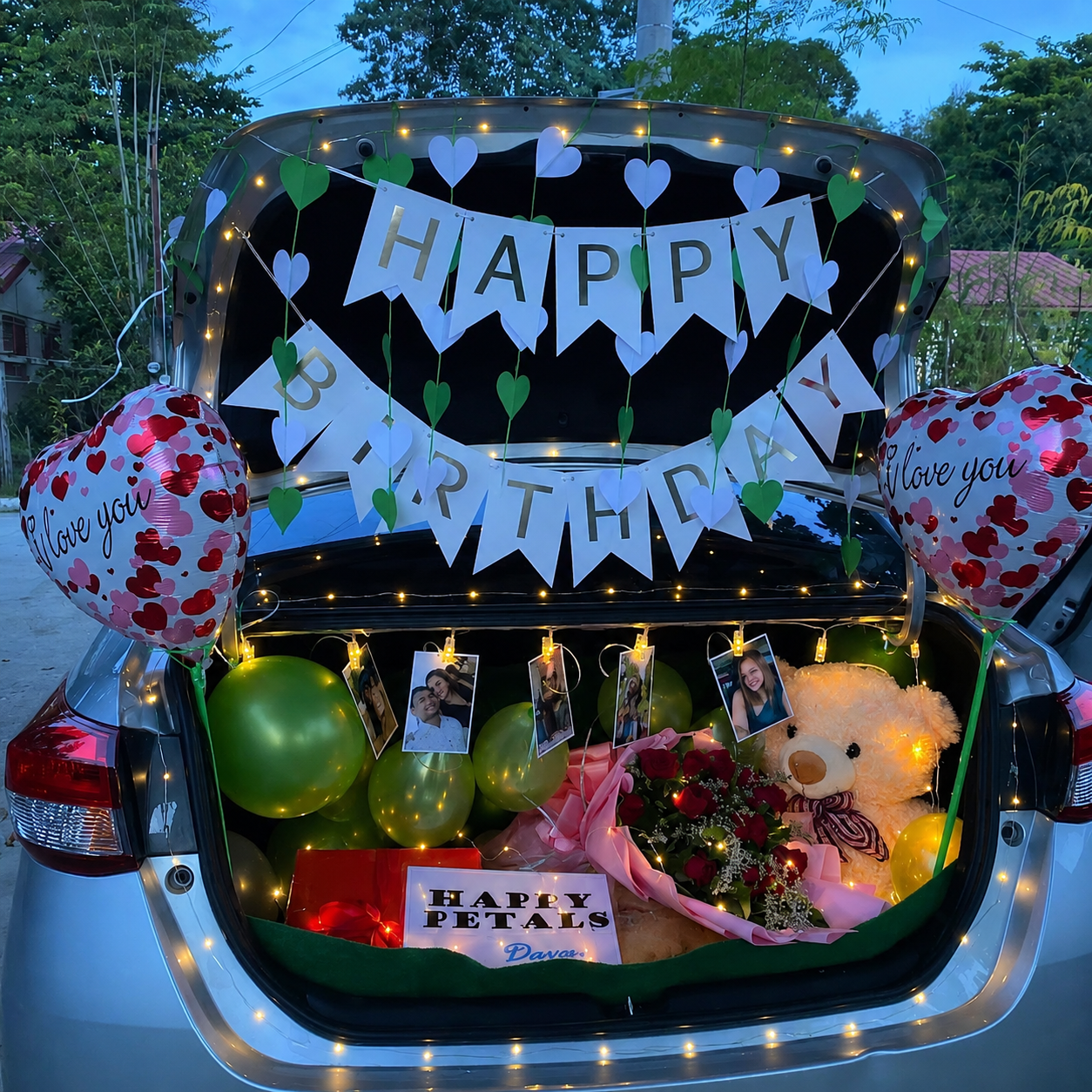 Luxury White Heart & Roses Car Boot Decoration