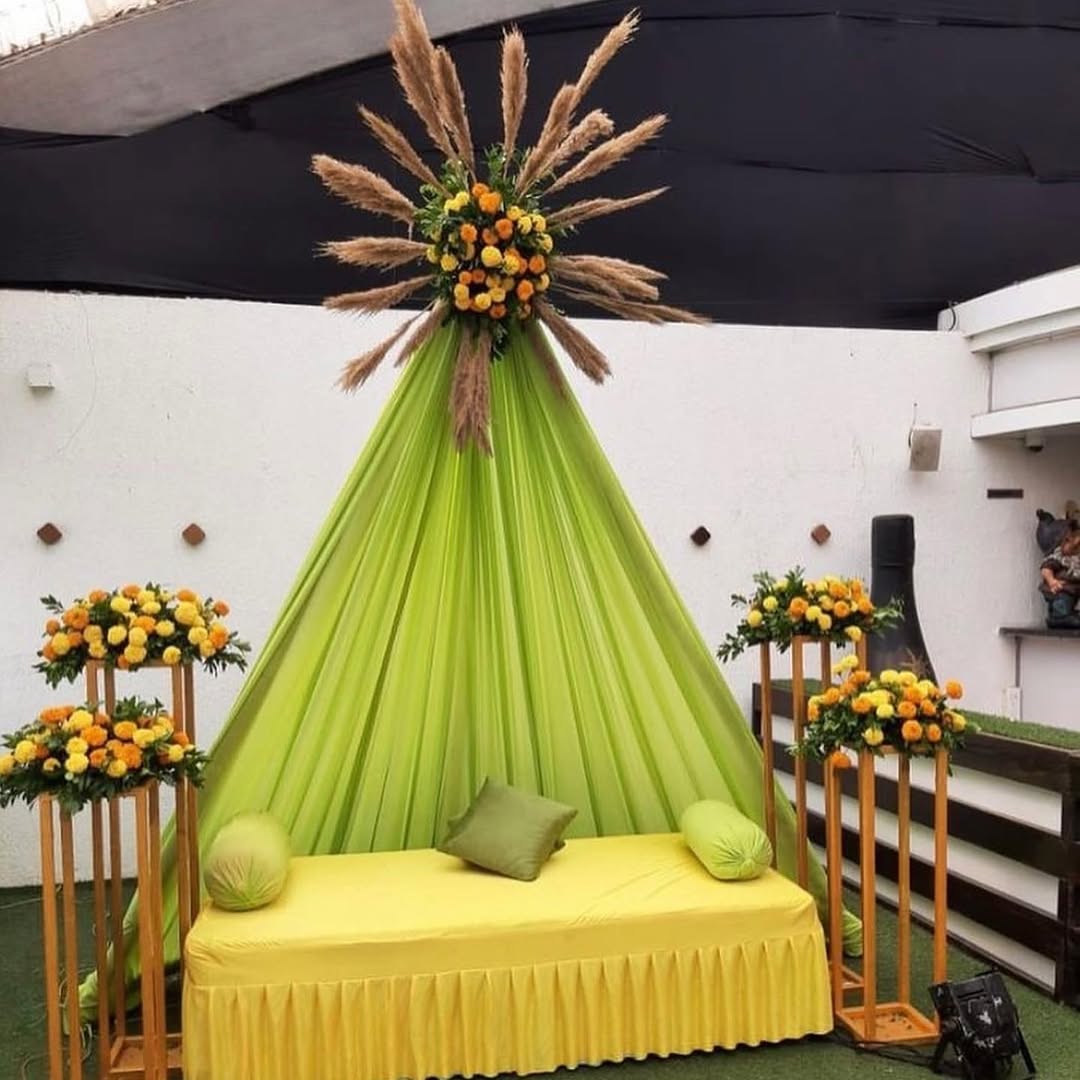 Luxury Mehendi Decoration