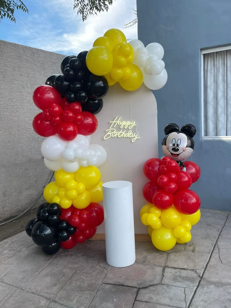 Mickey Mouse Outdoor Chiara Balloon Decor