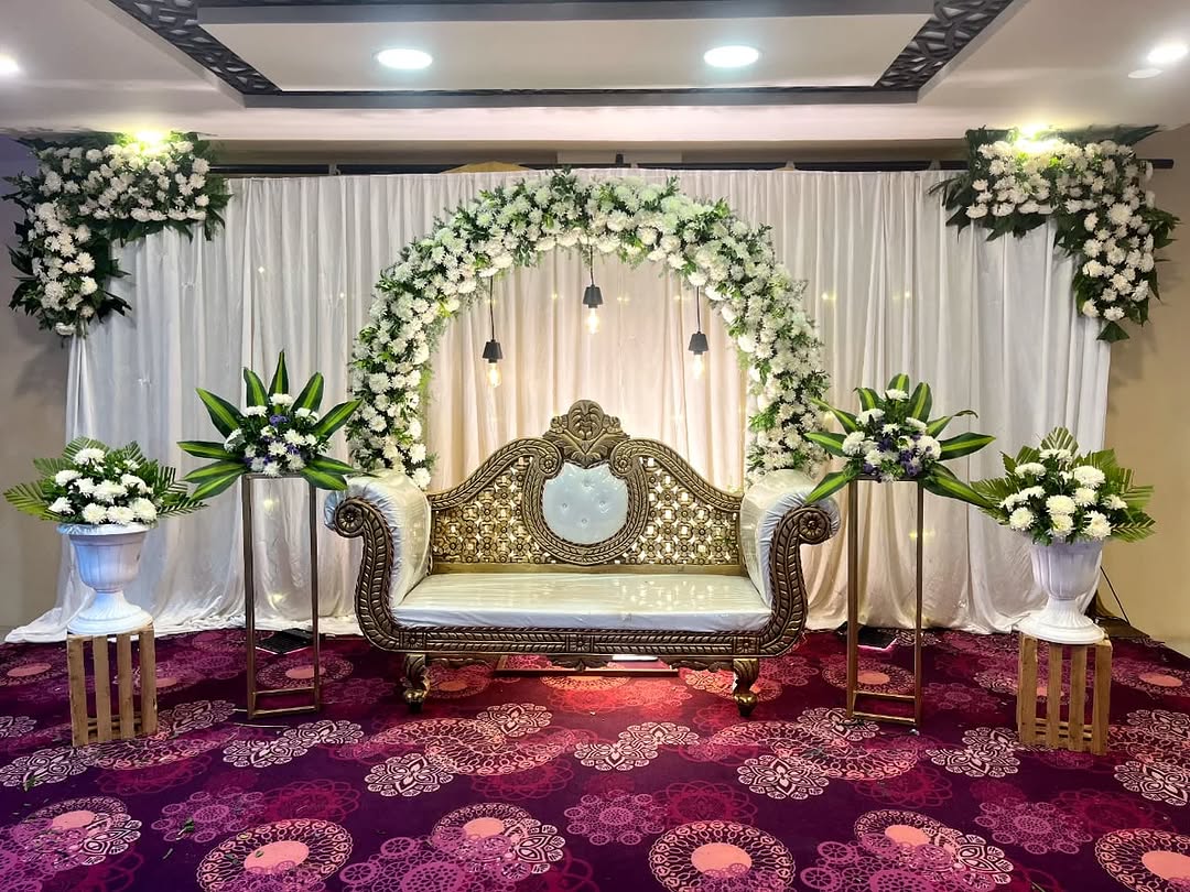 White Floral Hoop Engagement Stage