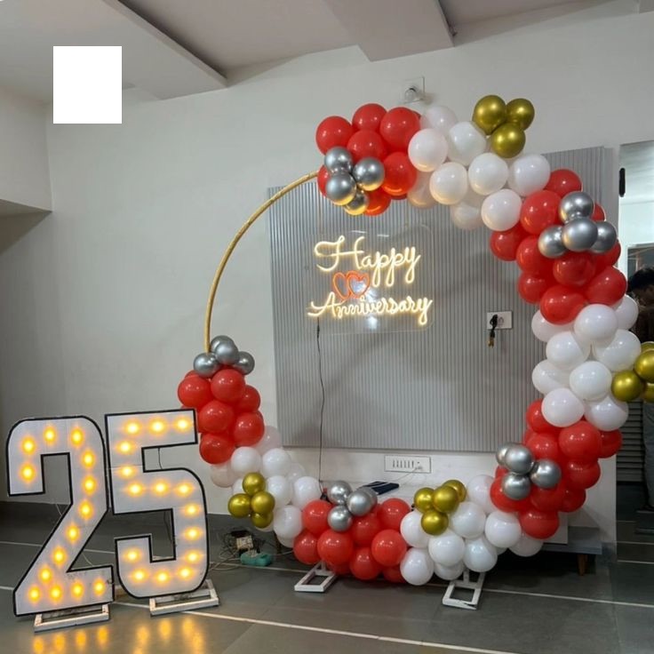 25th Red, White & Silver Chrome Ring Arch