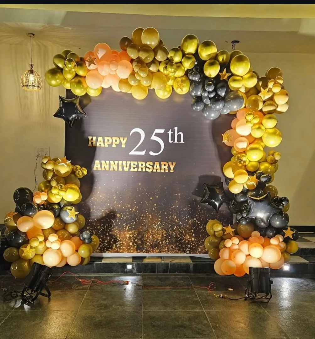 Happy 25th Gold, Black & Peach Arch