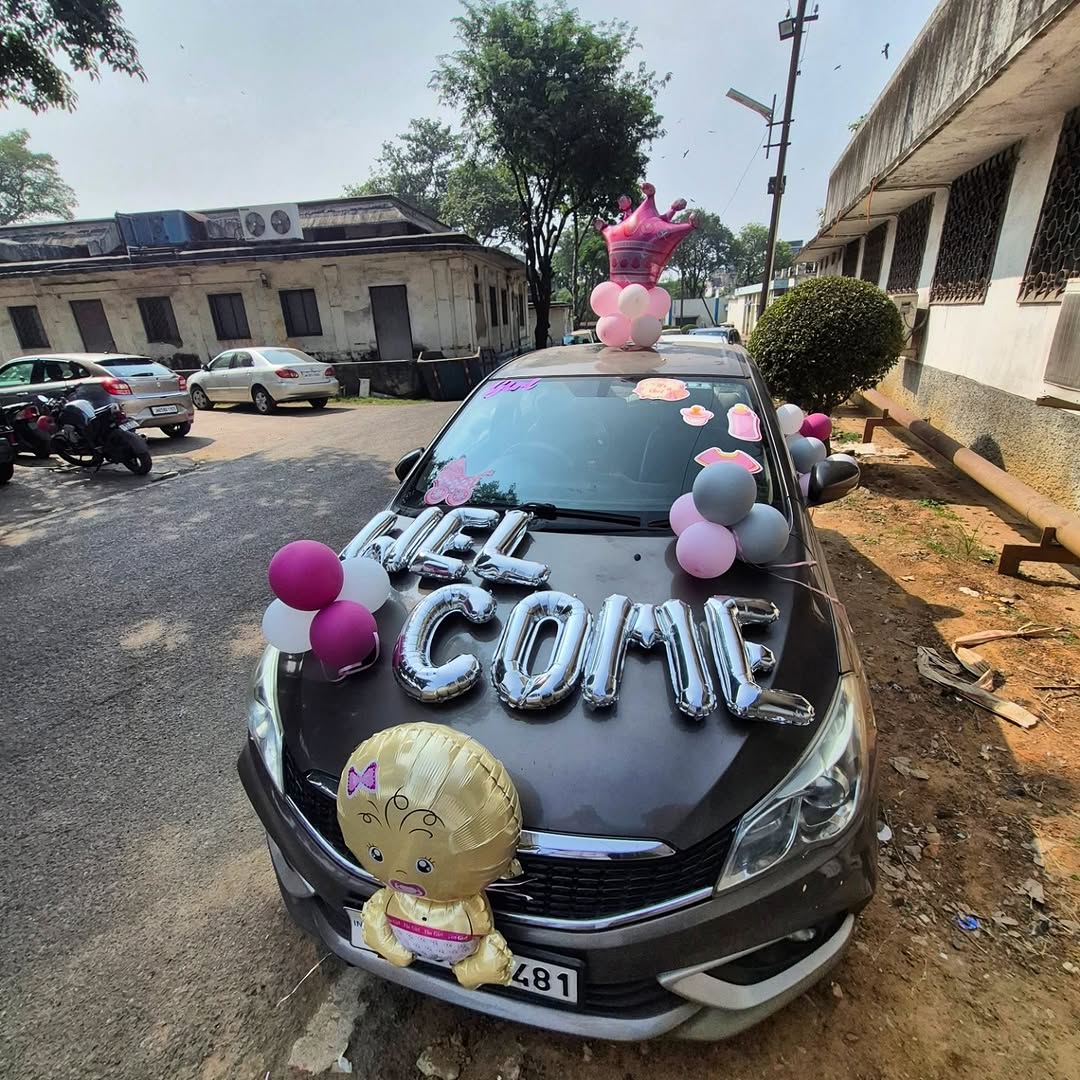 Pink 'WELCOME' Car Decor with Baby-Girl Crown Foil