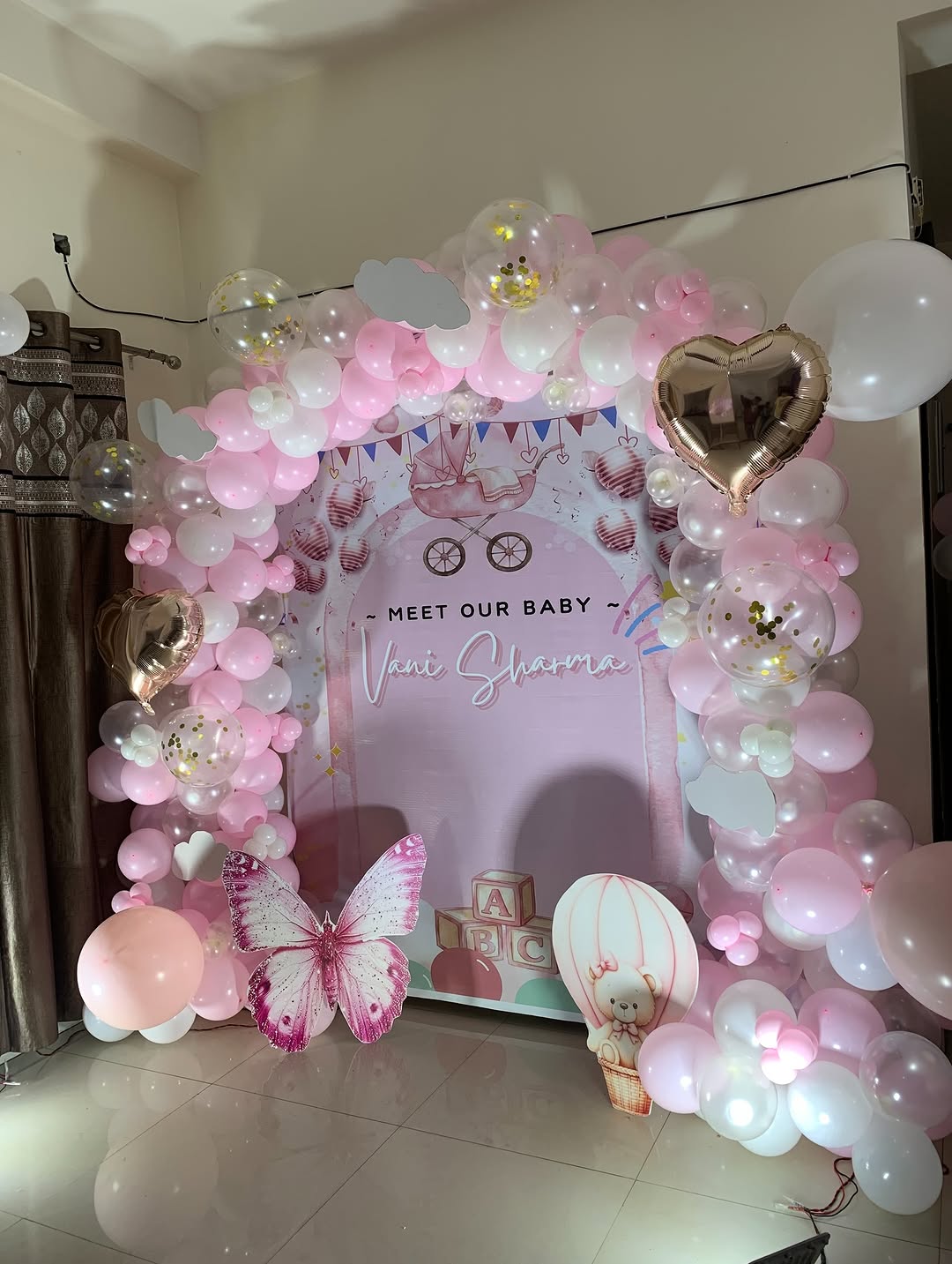 'Meet Our Baby' Pink Pram Naming Arch