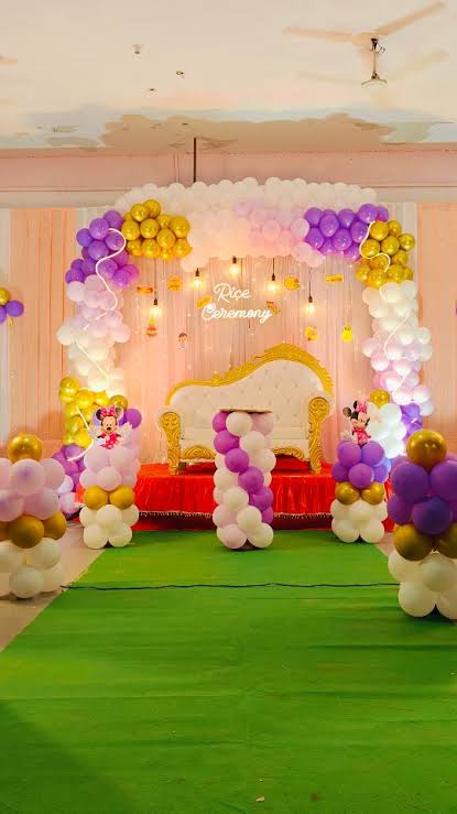 Minnie Mouse 'Rice Ceremony' Grand Stage Arch