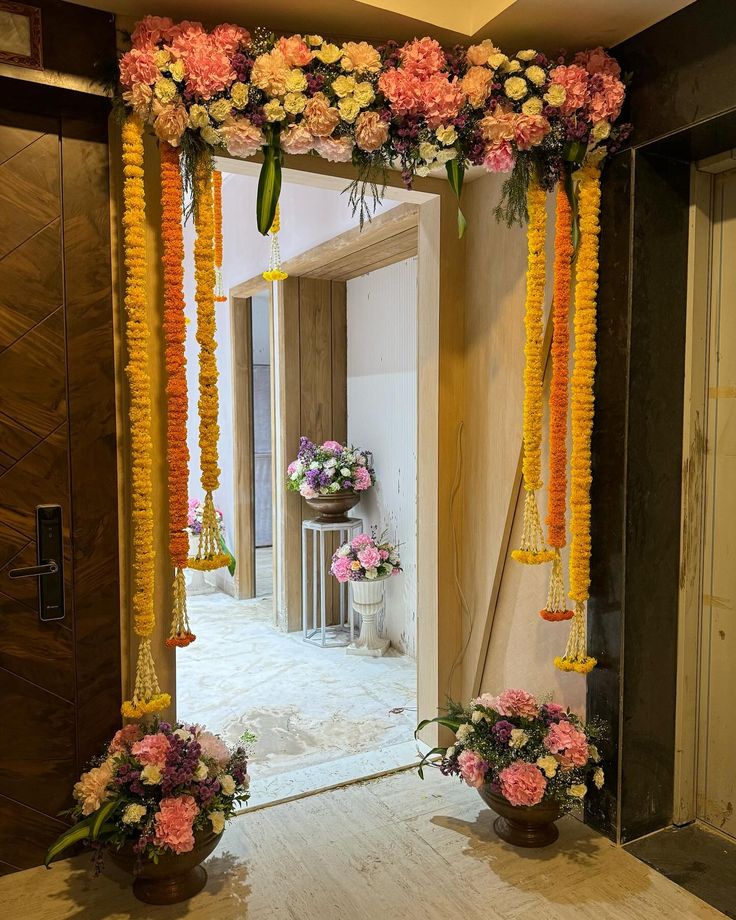 Premium Floral Pravesh Entrance Decor