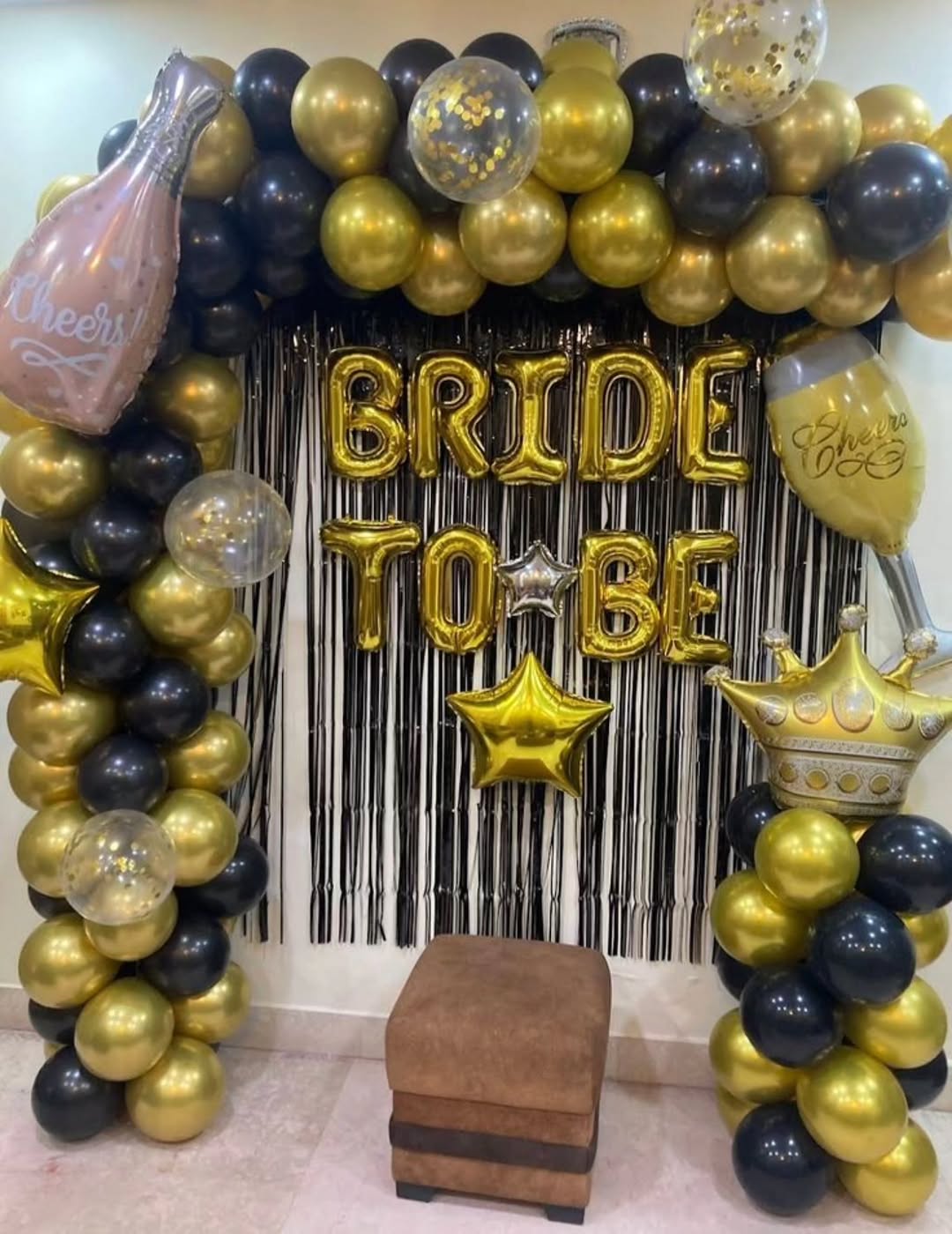Black & Gold 'BRIDE TO BE' Cheers Fringe Arch