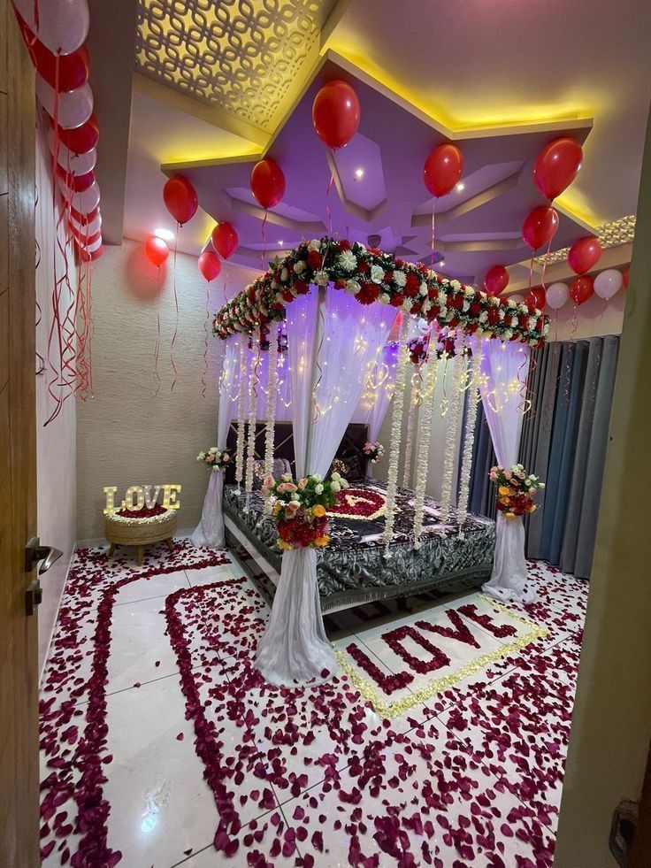 Grand Floral Mandap & LOVE Petal Floor Suite