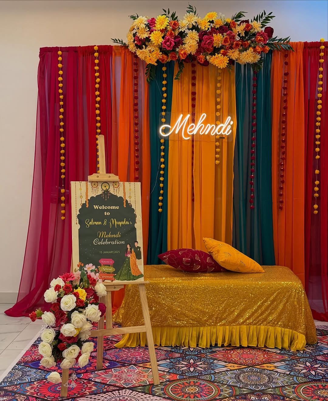Pom-Pom Neon Welcome Mehendi Setup
