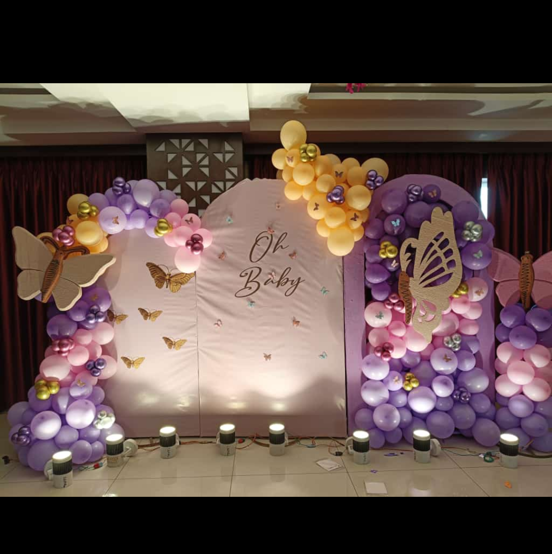 Luxury 'Oh Baby' Purple Butterfly Triple Arch