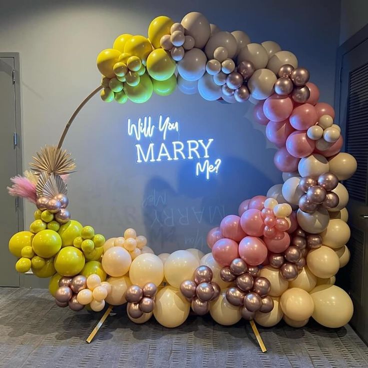 Round Ring Arch with Pastel & Chrome Balloon Garland