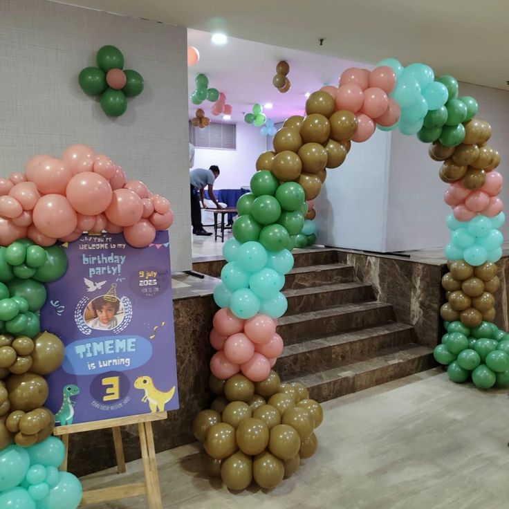 Premium Pastel Organic Gate Arch