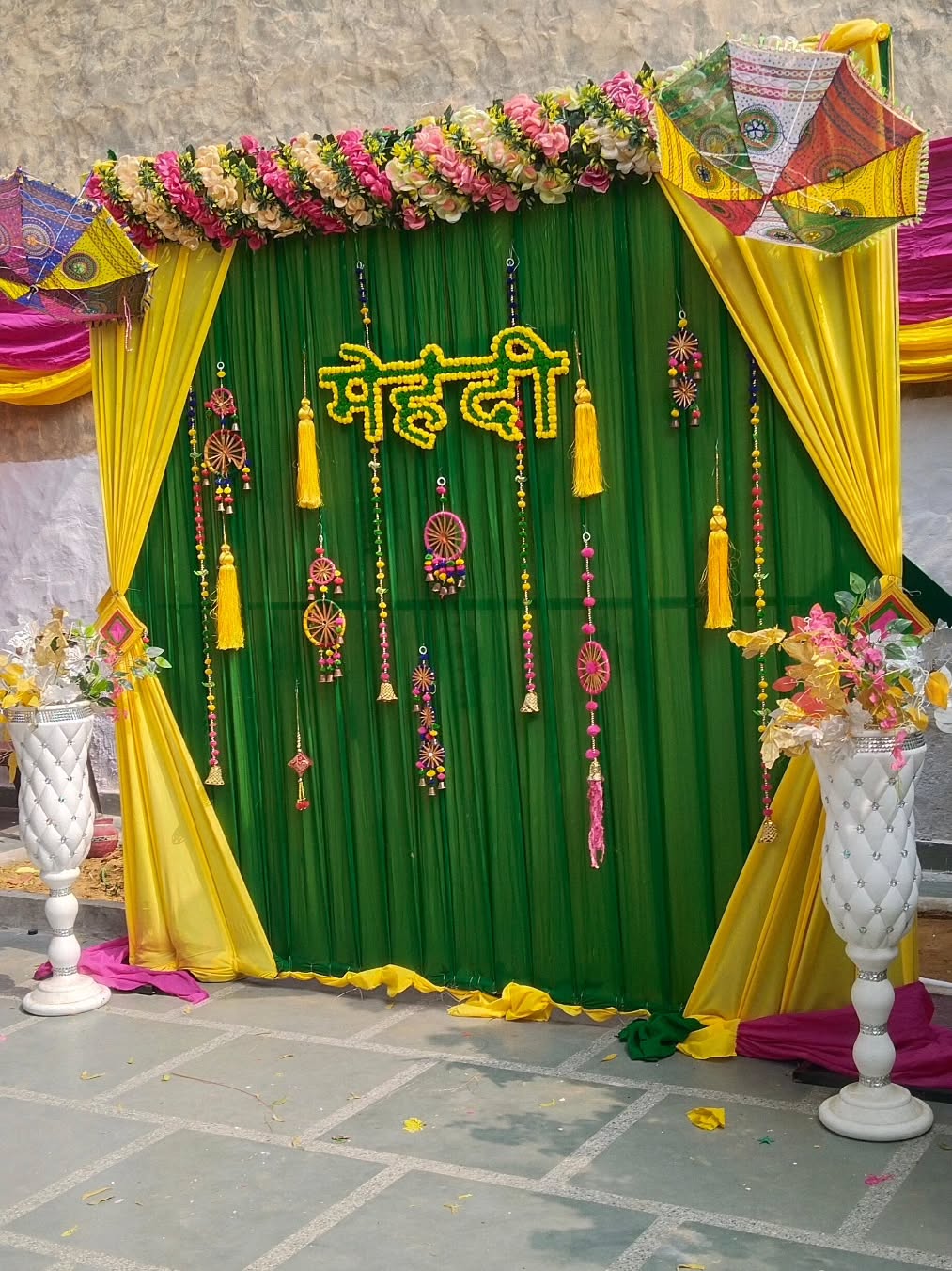 Green Kite & Tassel Mehendi Panel