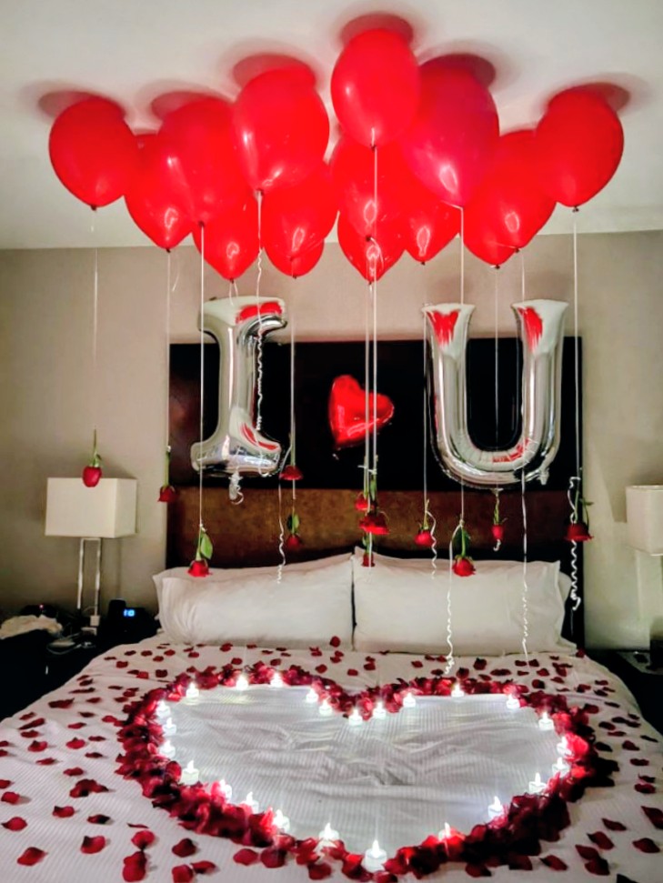 Silver 'I ♥ U' Red Roses & Candle Heart Bed