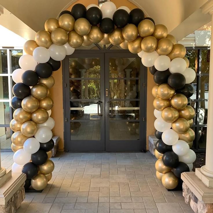 Black, Gold & White Organic Gate