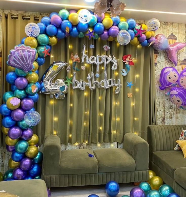Little Mermaid 'Happy 4th Birthday' Decor
