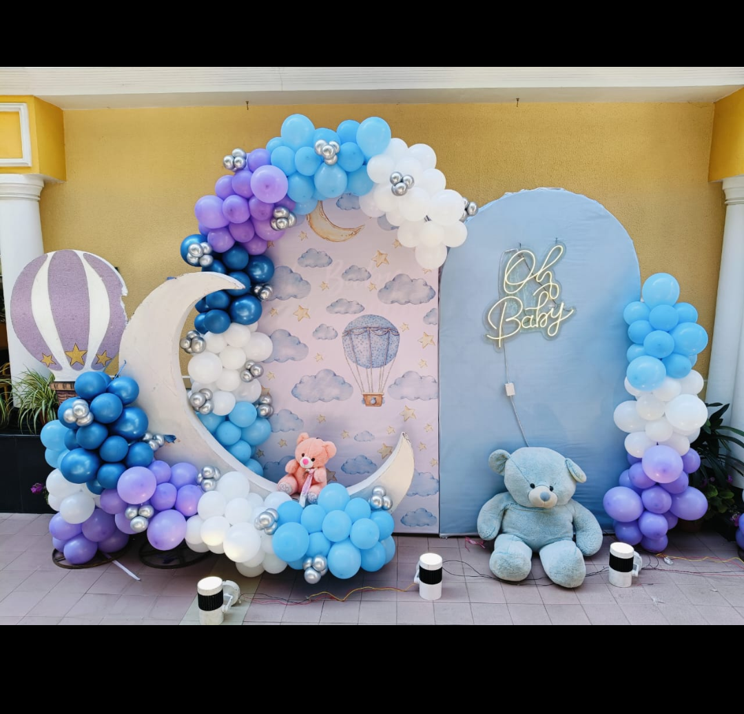 Luxury 'Oh Baby' Blue & Purple Moon Cloud Arch
