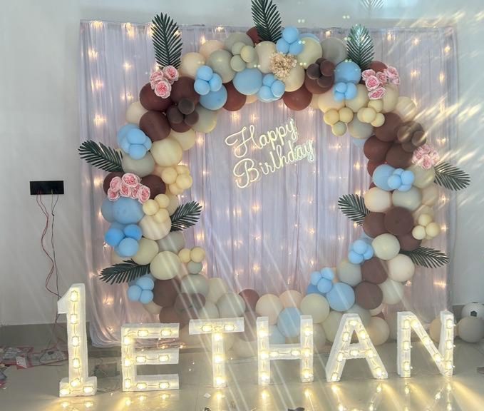 Pastel Ring Backdrop with Marquee Name