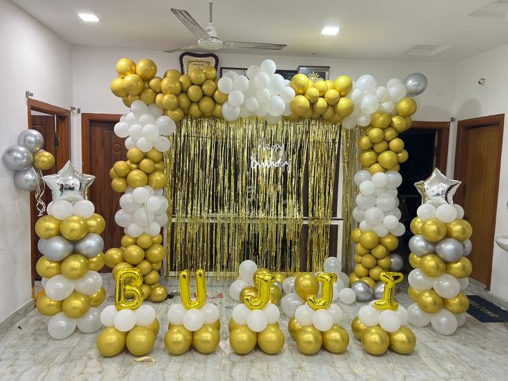 Personalised Gold, Silver & White Luxury Name Arch