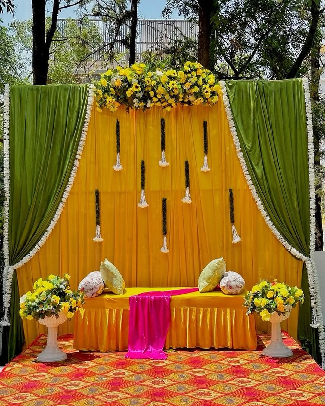 Premium Mehendi Decoration